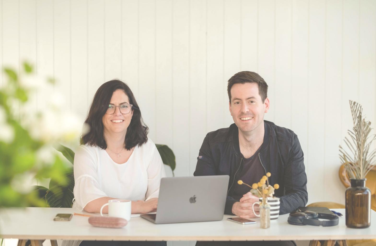 Team bei der Entwicklung von SEO-Strategien für E-Commerce-Projekte